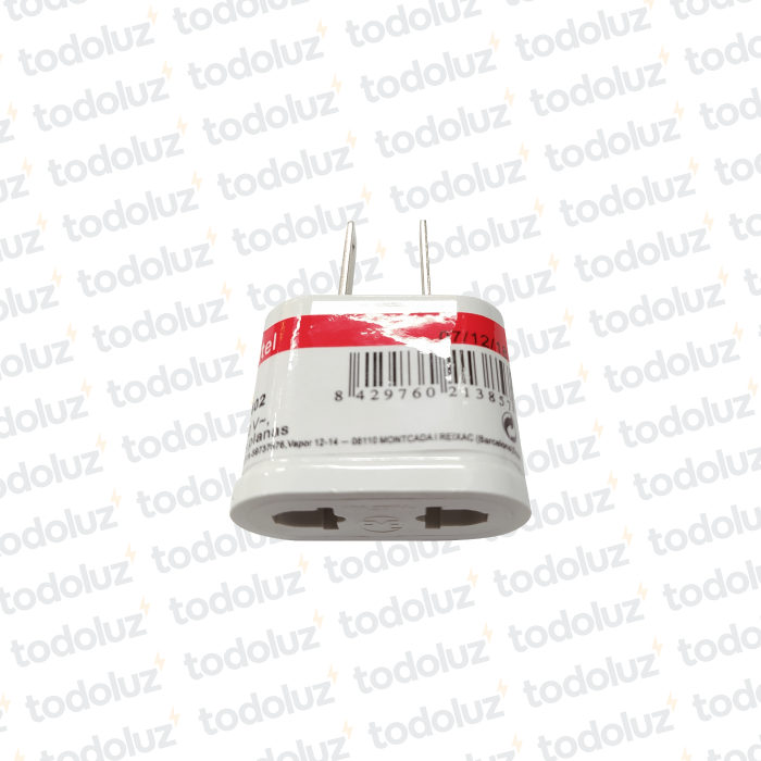 Ficha Adaptadora Red. a Plano 10A 250V Famatel