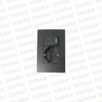 Placa Negra c/ Tomacte. Schuko 16/20A 250V + Int. Unipolar 10A Paris Light 2x4 Ek